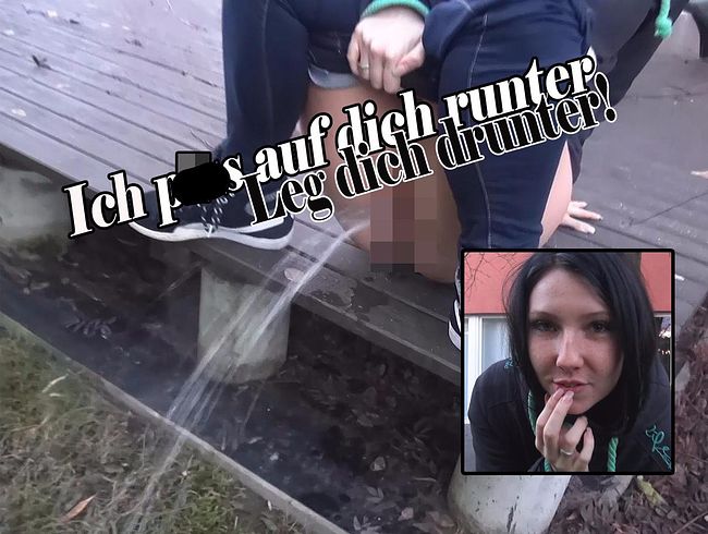 CaroCream Porno Video: Ich pi** auf dich runter.